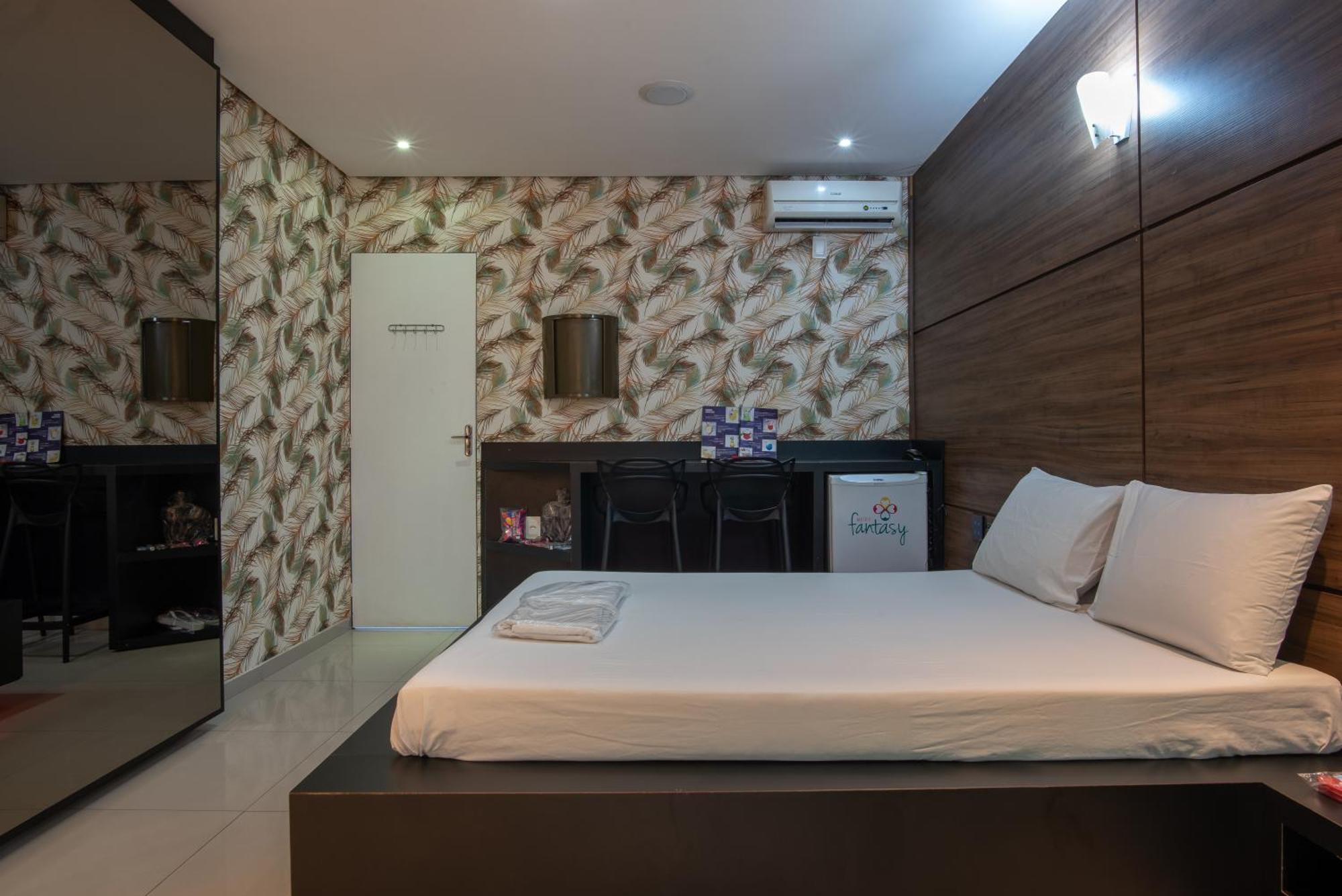 Motel Fantasy 3 (Adults Only) Белу-Оризонти Экстерьер фото