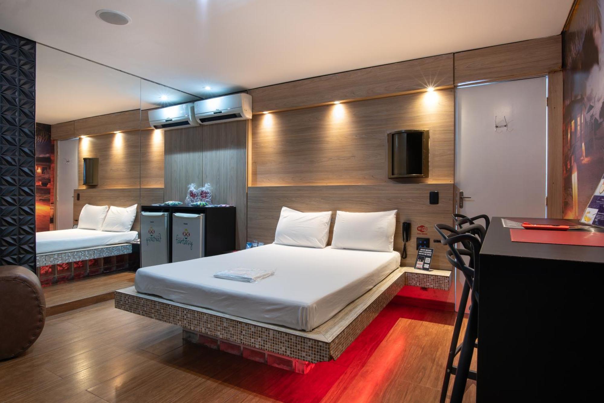 Motel Fantasy 3 (Adults Only) Белу-Оризонти Экстерьер фото