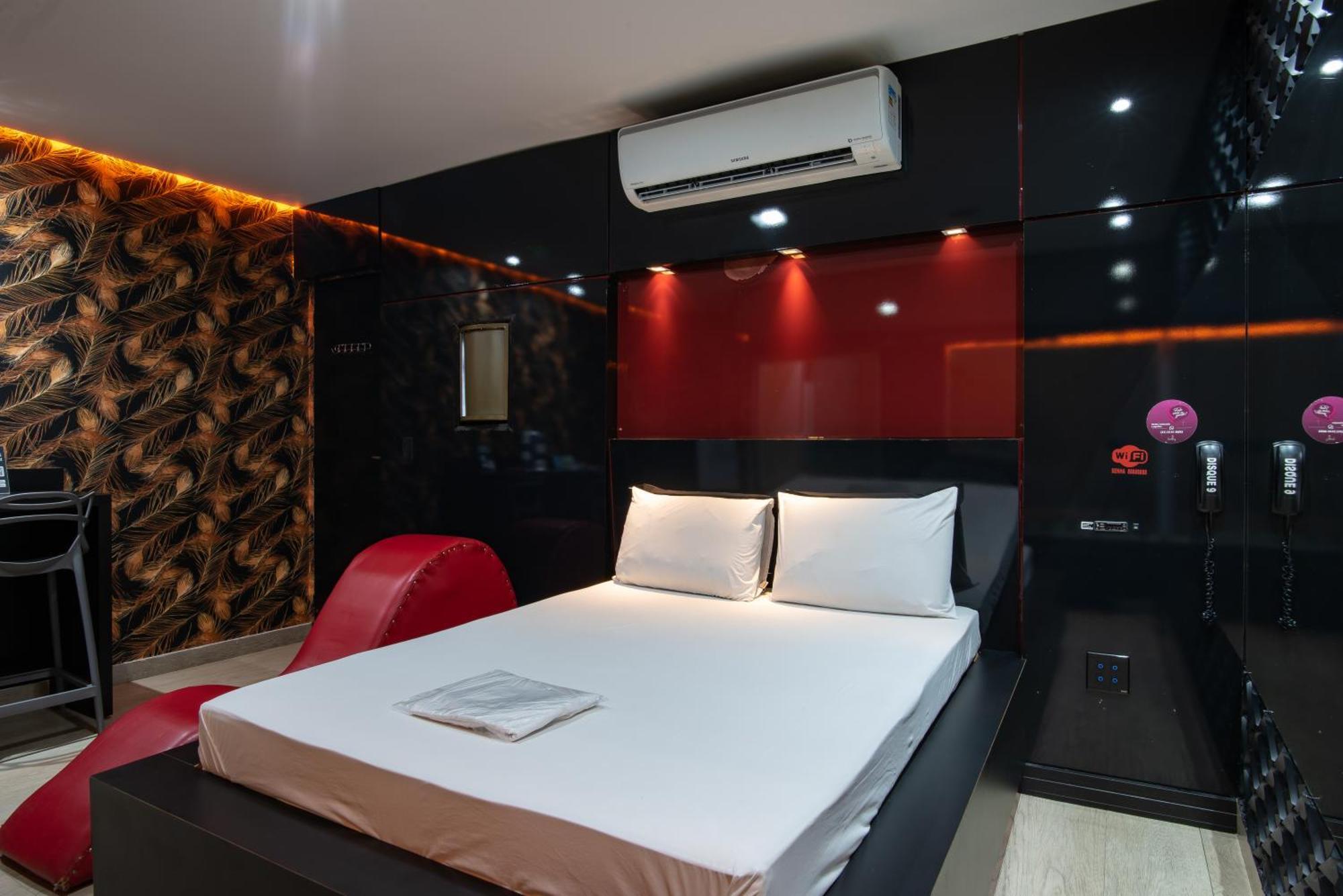Motel Fantasy 3 (Adults Only) Белу-Оризонти Экстерьер фото