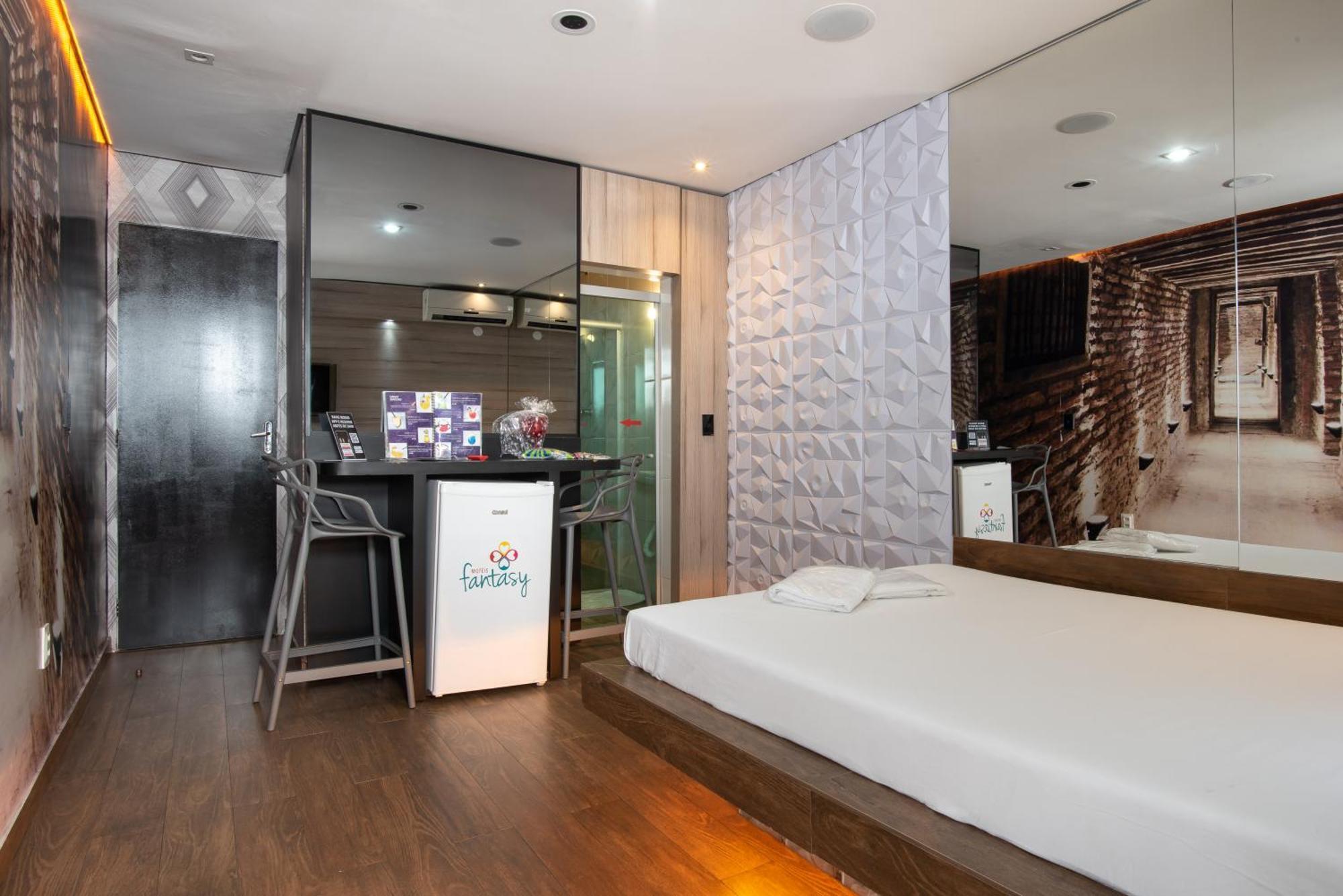 Motel Fantasy 3 (Adults Only) Белу-Оризонти Экстерьер фото